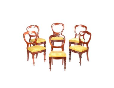 SET OF SIX VICTORIAN BALLOON BACK VICTORIAN DINING ROOM CHAIRS WITH UPHOLSTERED SEATS. RAISED ON TURNED LEGS.