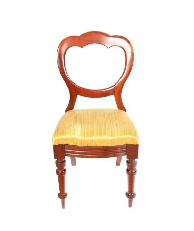 SET OF SIX VICTORIAN BALLOON BACK VICTORIAN DINING ROOM CHAIRS WITH UPHOLSTERED SEATS. RAISED ON TURNED LEGS.